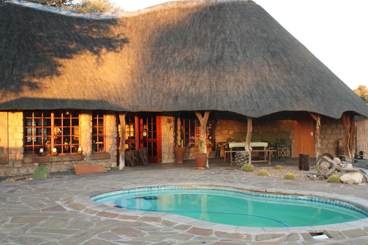 Torgos Lodge Koës Buitenkant foto